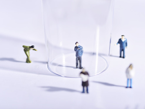 苹果隐私新政重创广告业，这家移动营销公司如何觅得商机？|海外商业观察