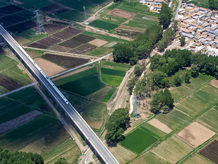 甘肃经济增长最快的城市要建高铁了，线路横贯河西走廊