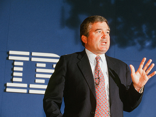 83岁IBM前CEO郭士纳逝世，曾带领“蓝色巨人”绝境重生