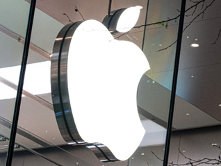 苹果AI眼镜4款设计定型，最早有望于今年年底发布