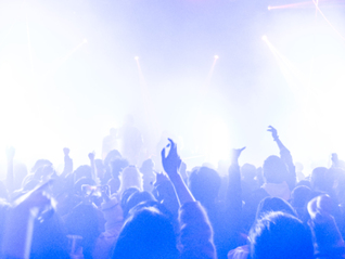 吴向飞就李荣浩相关表演再发长文回应：不认可音著协授权许可