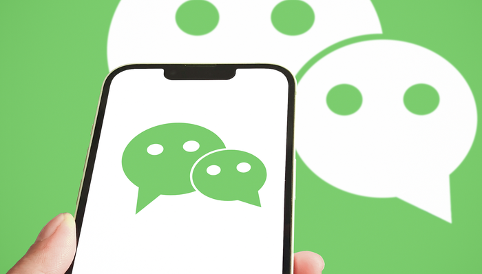 微信朋友圈改版;文字移至配图上方;新增时间轴相册入口