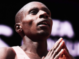 人类马拉松“破2”，背后有阿迪耐克的超级跑鞋战争